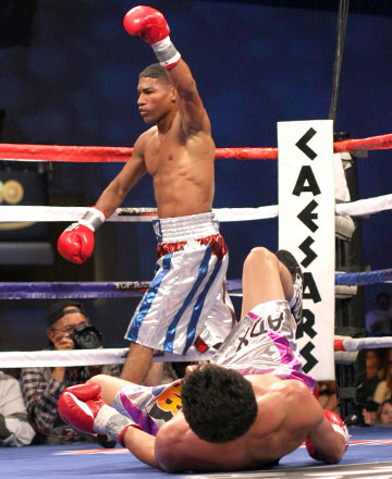 Yuriorkis Gamboa vs Jorge Solis